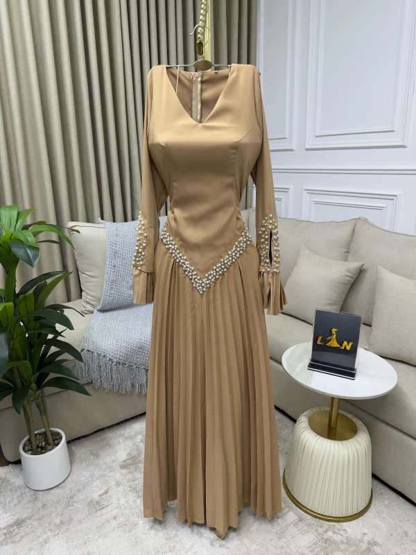 فستان باربي