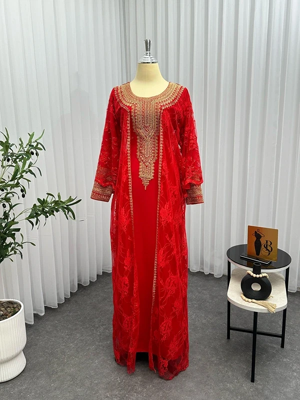 باربي + دانتيل..كمبيوتر وفصوص كبس راقي