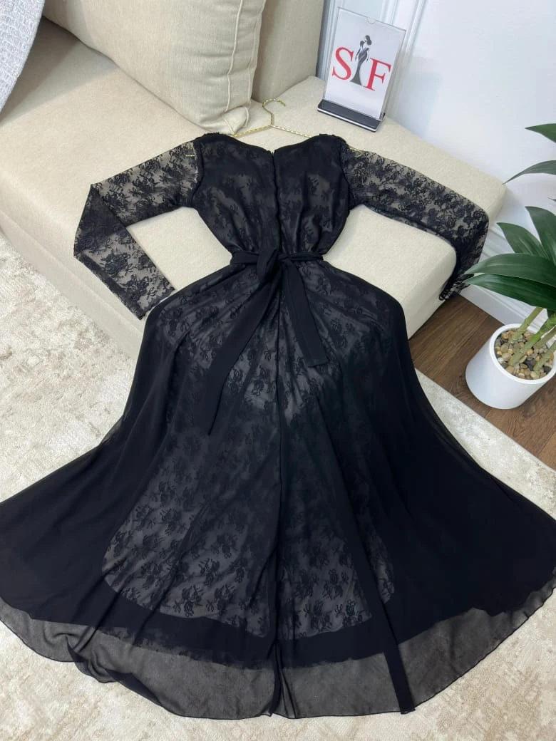 فستان باربي