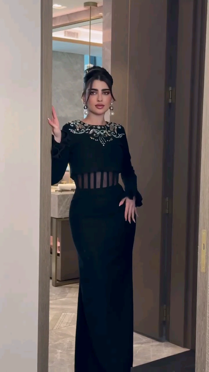 فستان باربي