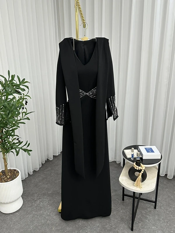 كريب + مطرز يدوياً