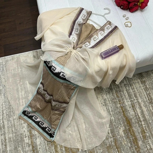 جلابيه جونيه قماش قطري